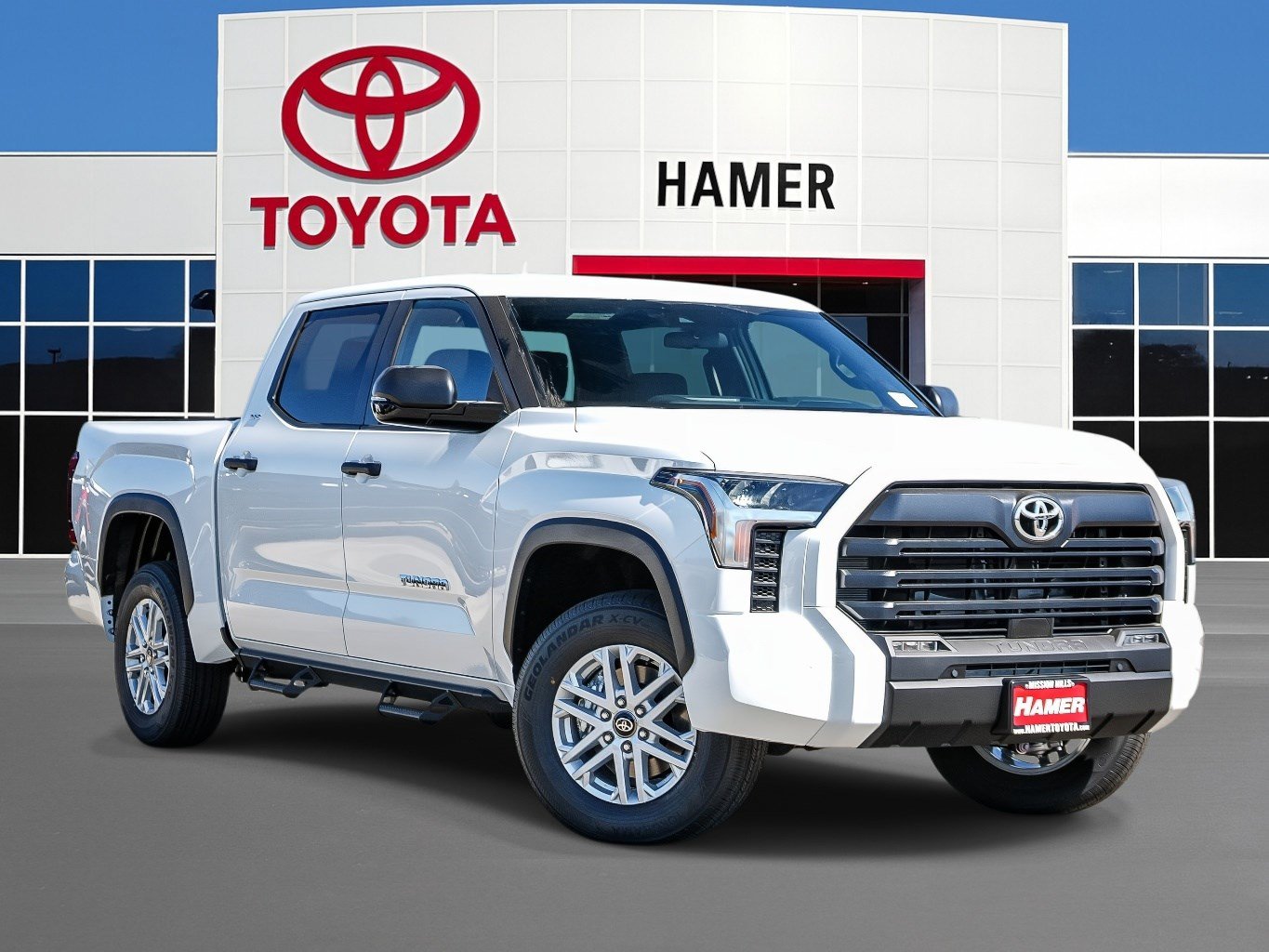 New 2026 Toyota Tundra SR5 w/ SR5 Convenience Package