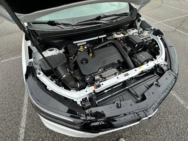 Used 2024 Chevrolet Equinox RS FWD image 31