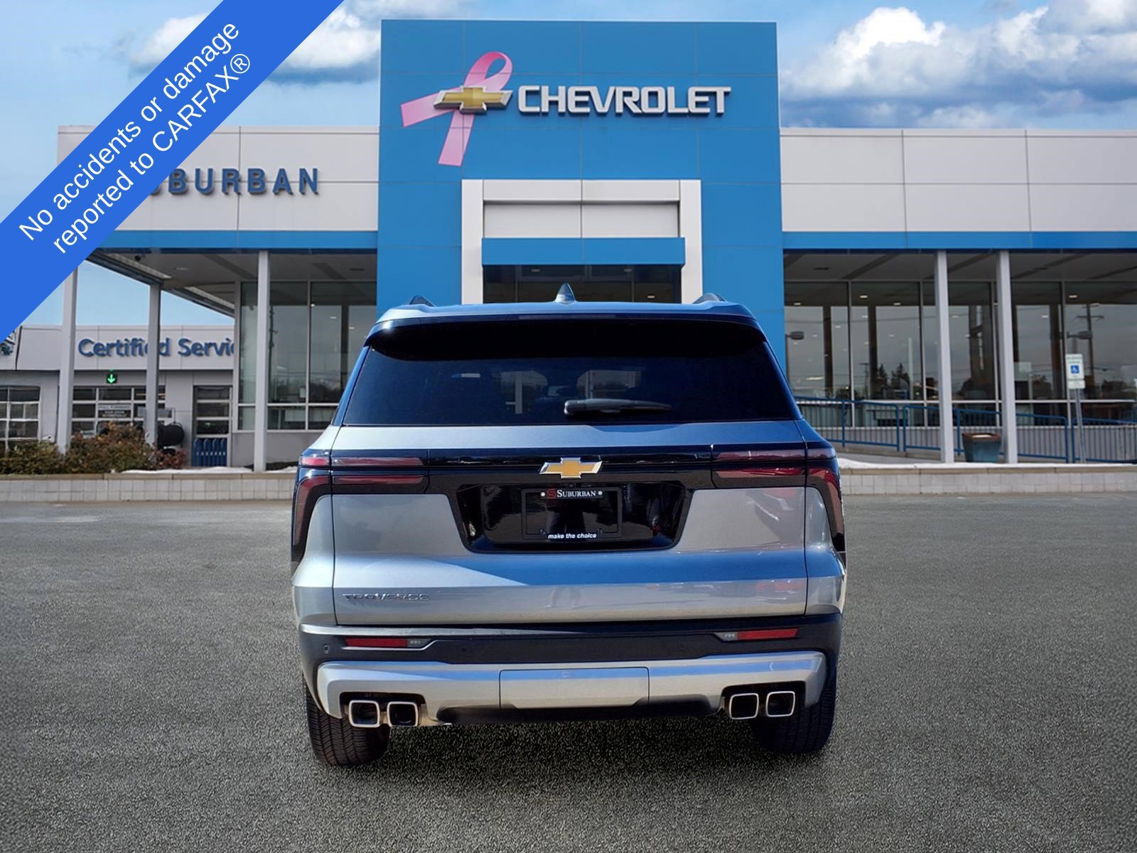 Used 2026 Chevrolet Traverse LT FWD image 5