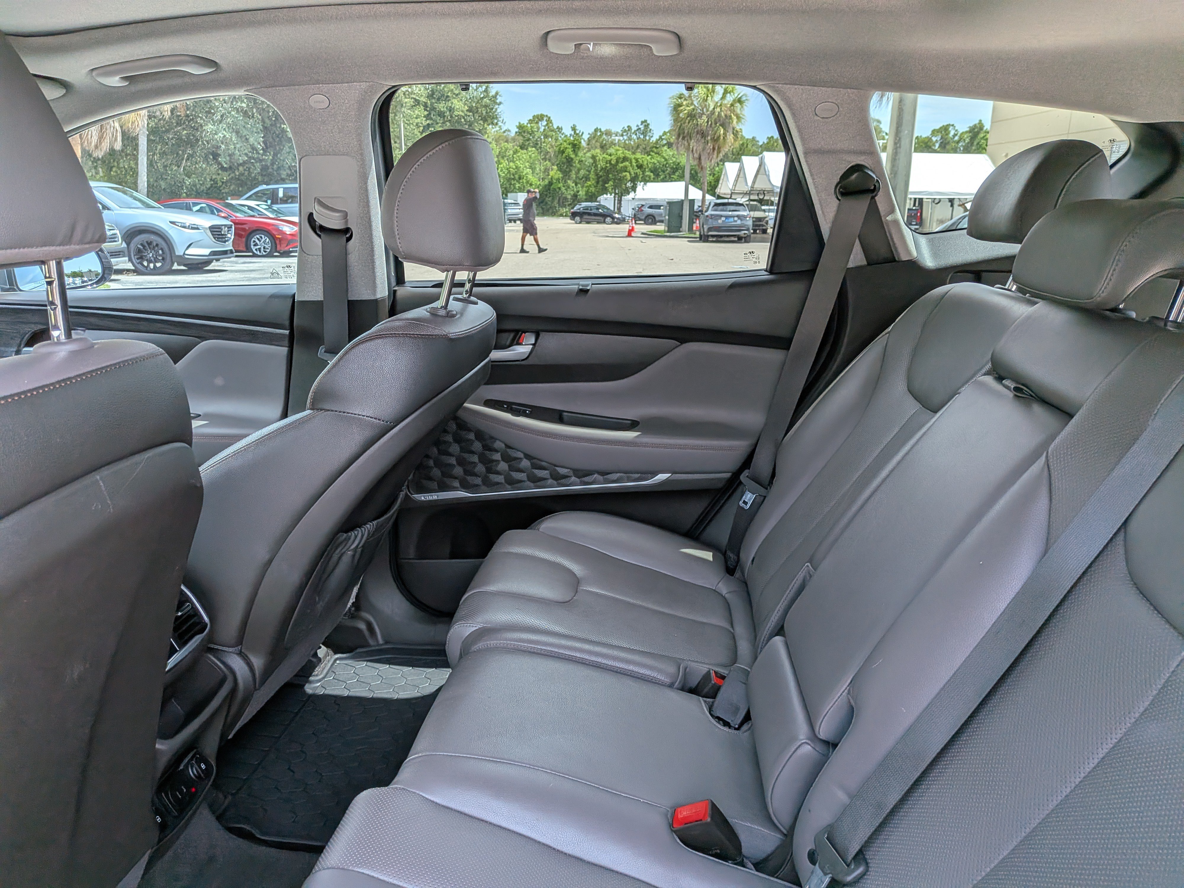 Used 2020 Hyundai Santa Fe Limited FWD image 15