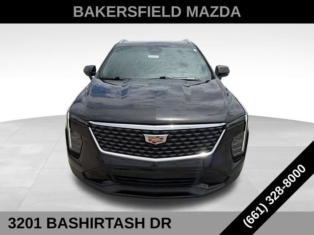 Used 2024 Cadillac XT4 Premium Luxury w/ Active Safety Package FWD image 10