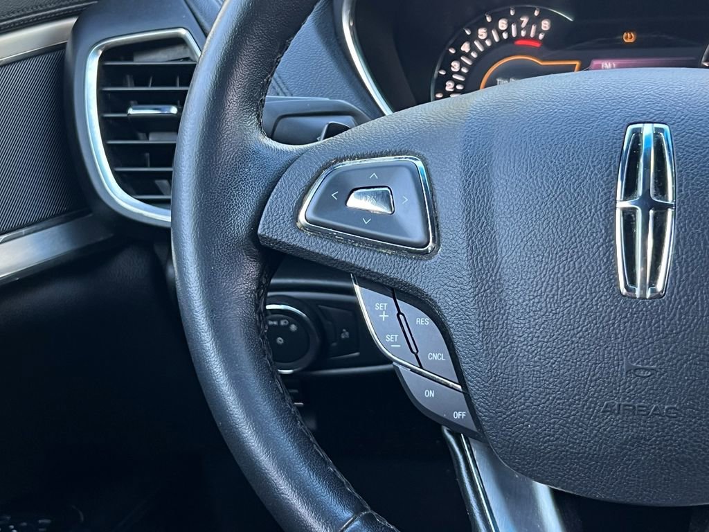 Used 2016 Lincoln MKX Premiere image 20