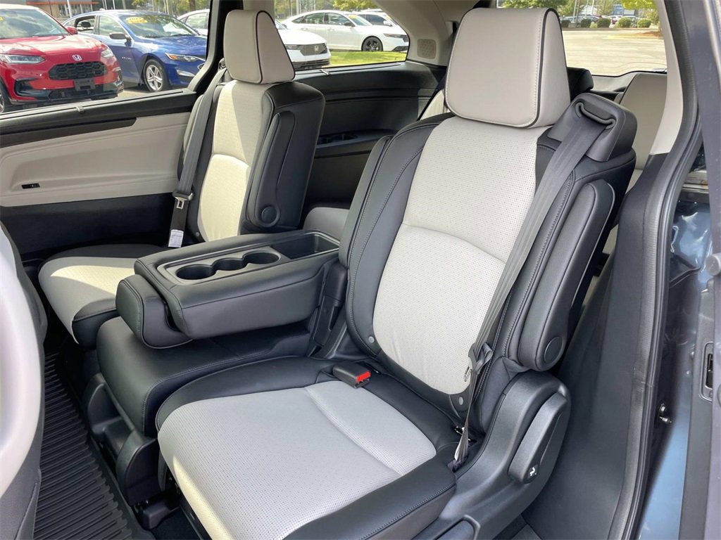 New 2026 Honda Odyssey Elite image 10