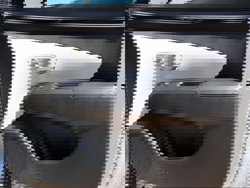 Certified 2024 Hyundai Tucson SE image 9