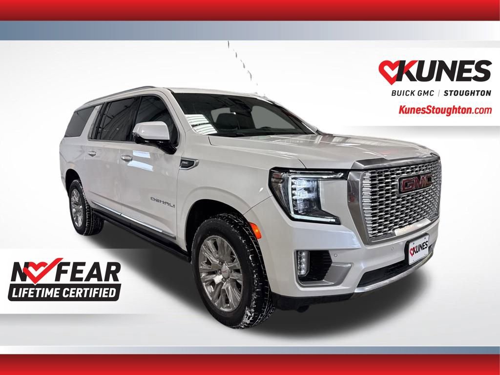 Used 2023 GMC Yukon XL Denali w/ Max Trailering Package image 4