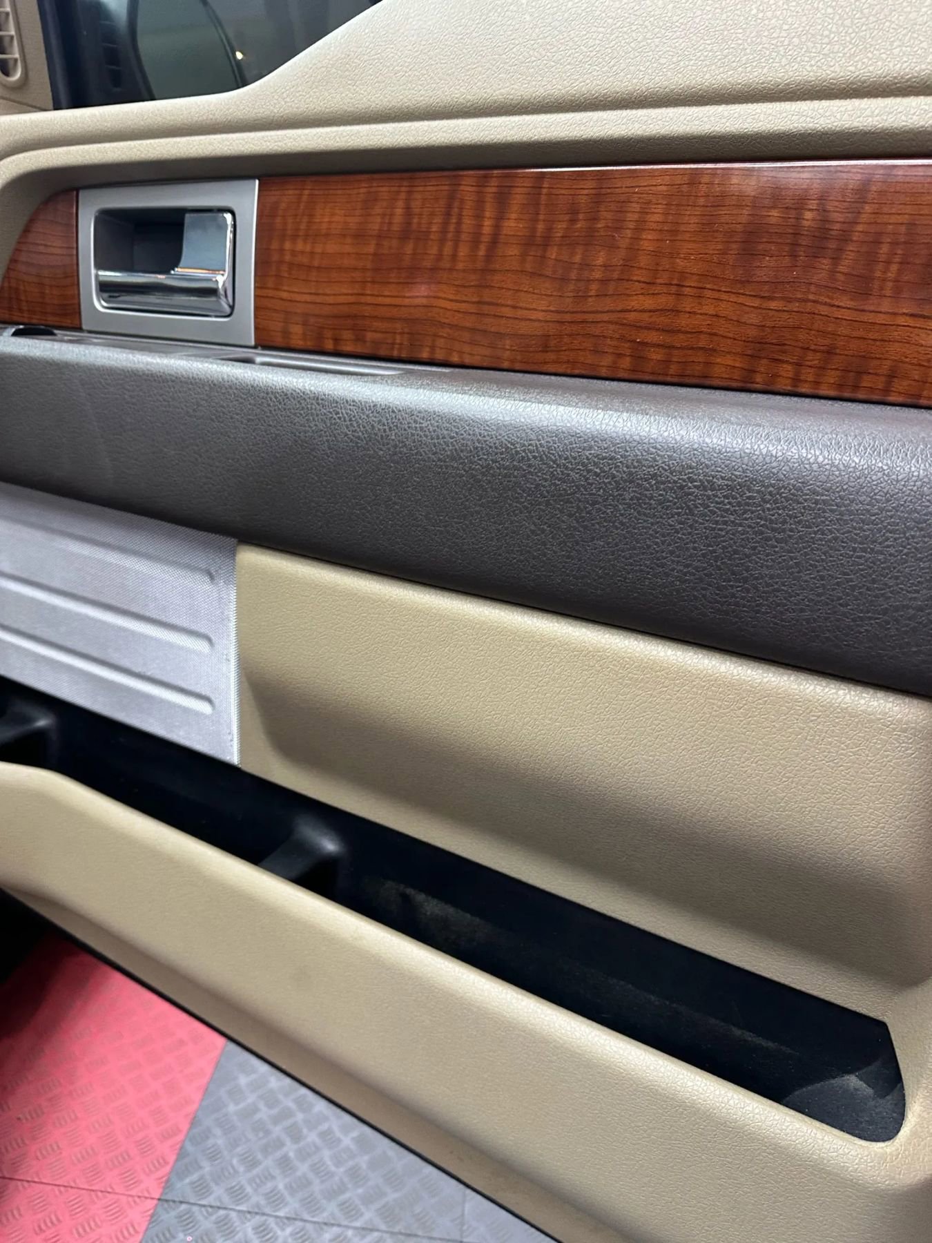 Used 2009 Ford F150 Lariat image 29