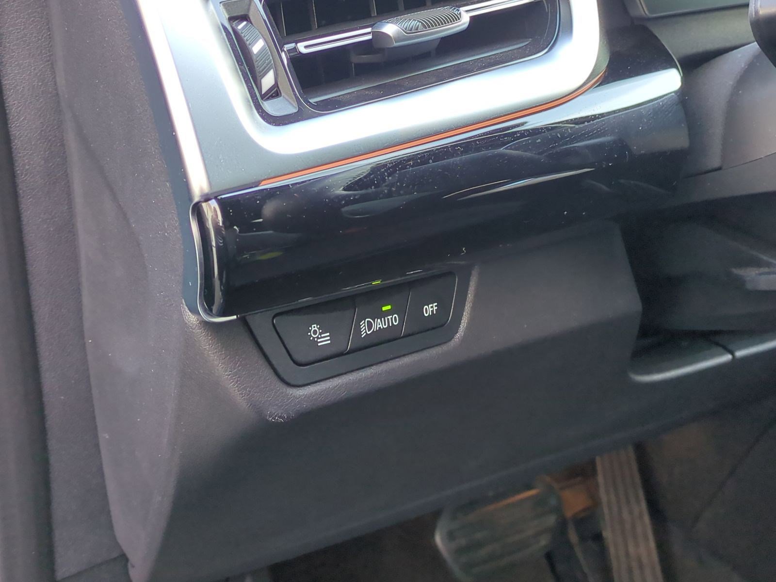 Used 2025 BMW X1 xDrive28i image 17