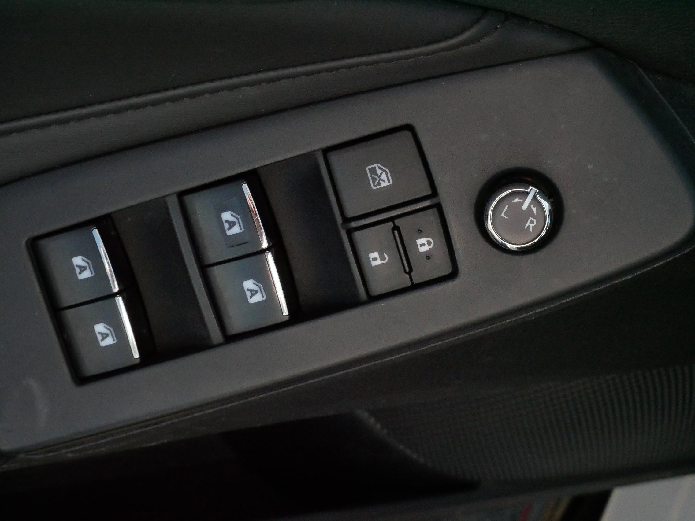 Used 2021 Toyota Avalon TRD image 19