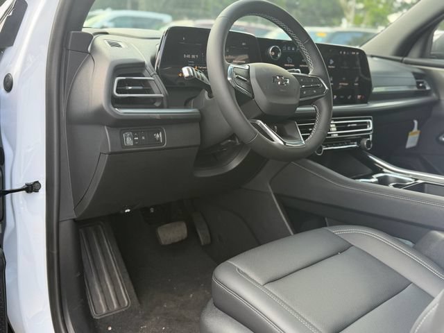 New 2026 Chevrolet Traverse LT w/ Midnight/Sport Edition FWD image 13