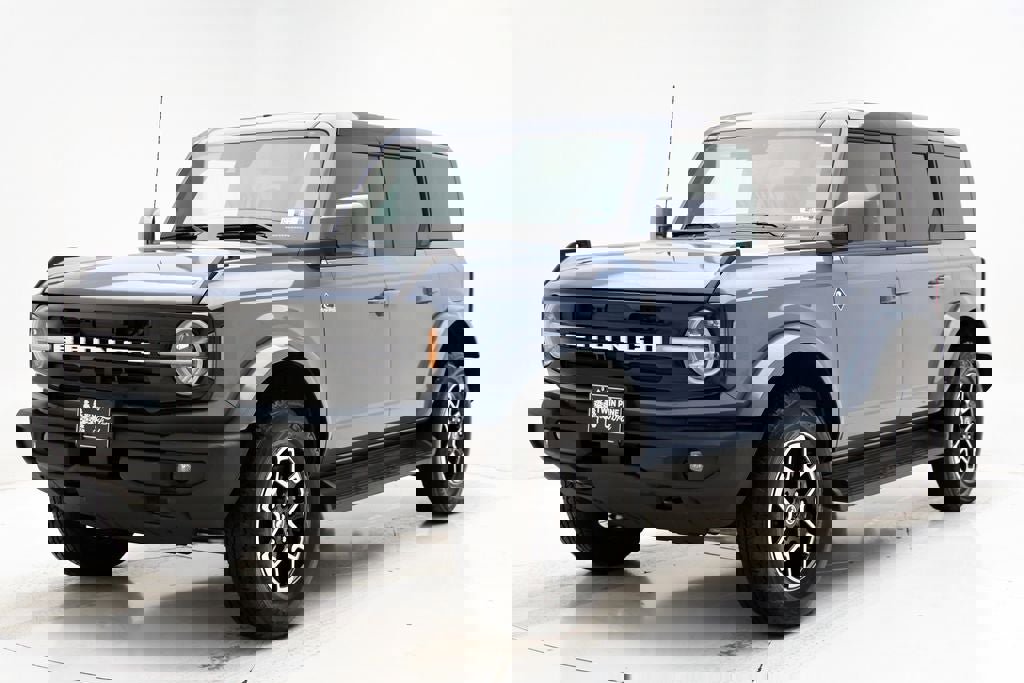 Used 2025 Ford Bronco Outer Banks video 2