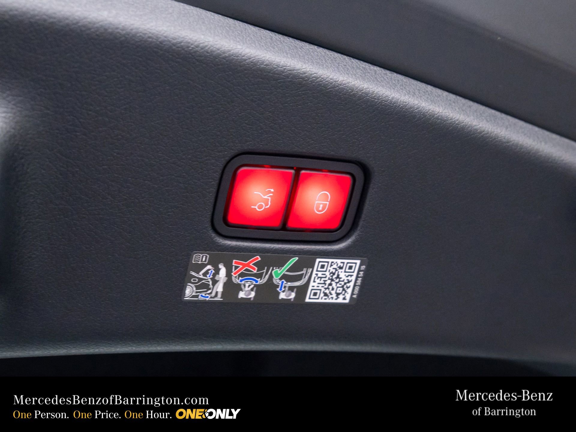 New 2026 Mercedes-Benz CLE 53 AMG 4MATIC Coupe image 32