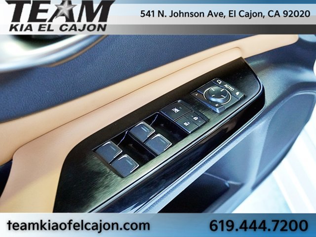 Used 2024 Lexus ES 300h Ultra Luxury w/ Accessory Package (Z2) FWD image 28