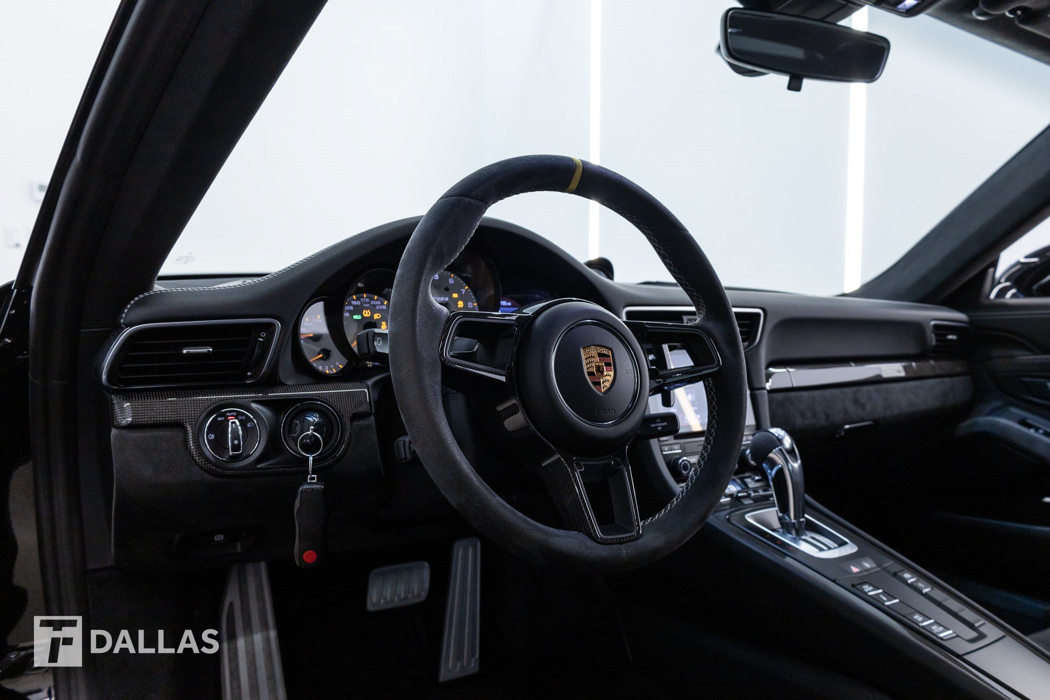 Used 2019 Porsche 911 GT3 RS RWD image 4