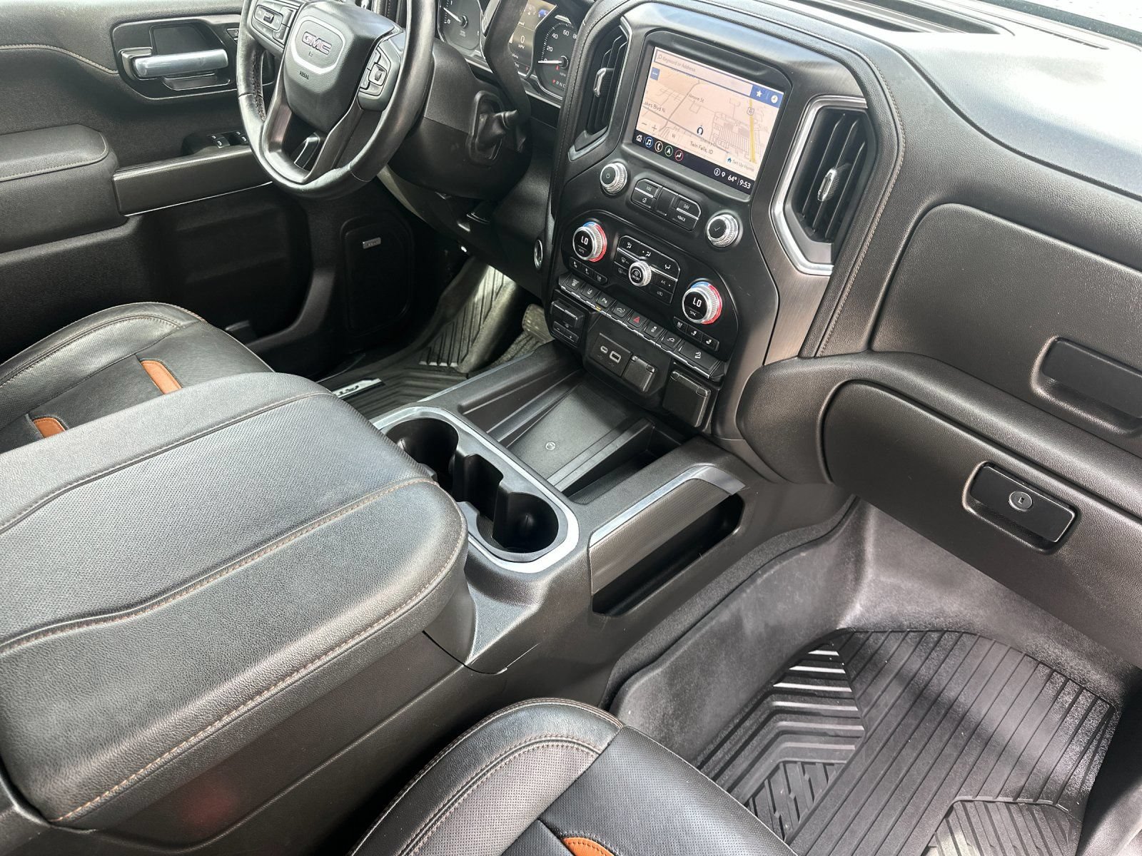 Used 2023 GMC Sierra 3500 AT4 w/ AT4 Preferred Package AWD/4WD image 17