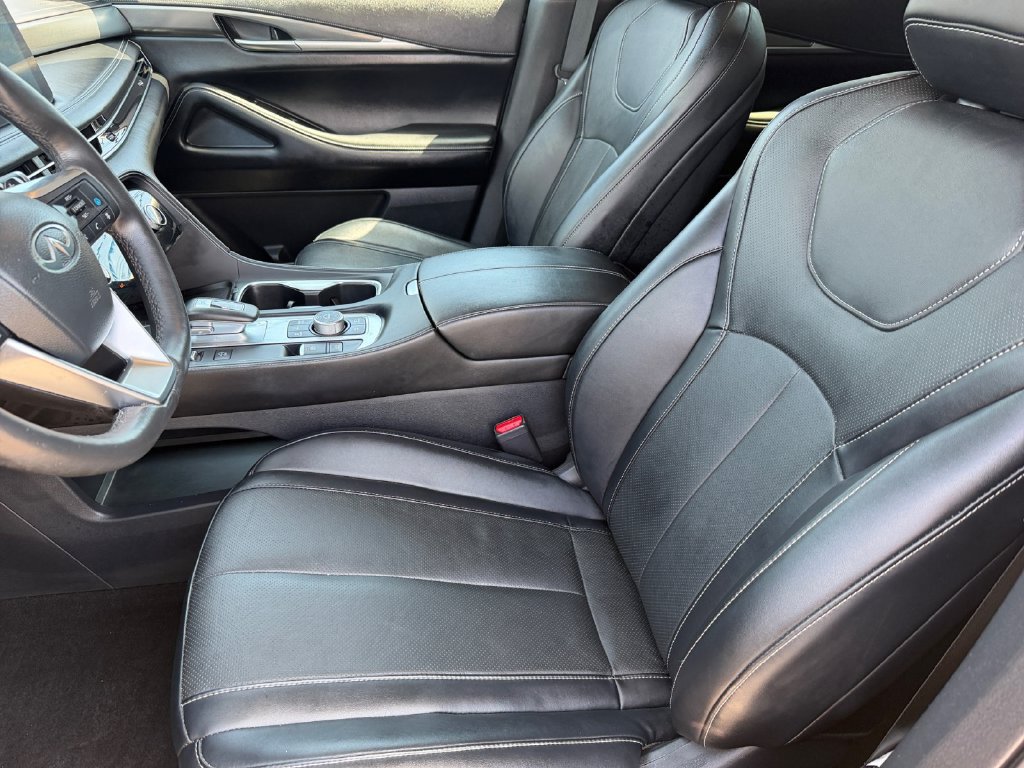 Used 2024 INFINITI QX60 Luxe w/ Cargo Package FWD image 10