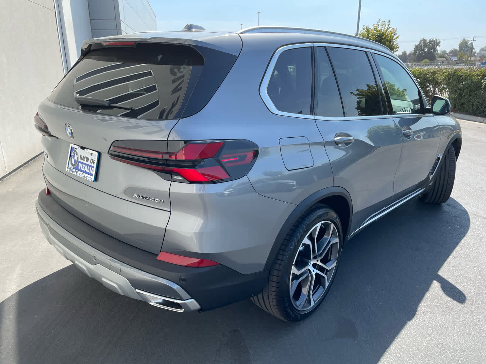 New 2026 BMW X5 xDrive40i w/ Climate Comfort Package image 5