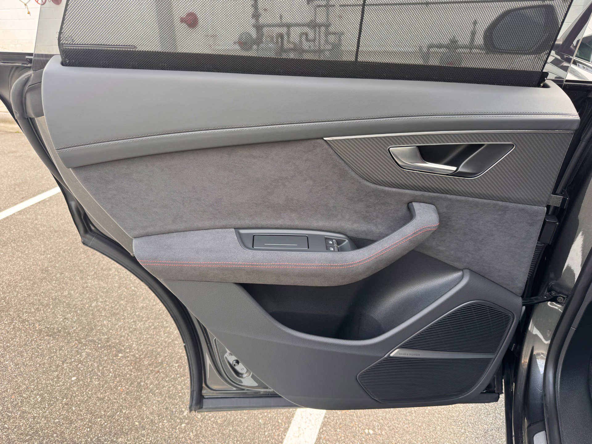 Used 2025 Audi RS Q8 performance image 46