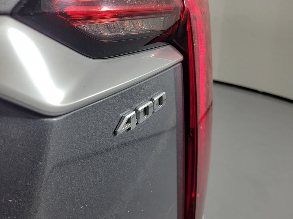 Used 2021 Cadillac XT6 Premium Luxury FWD image 6