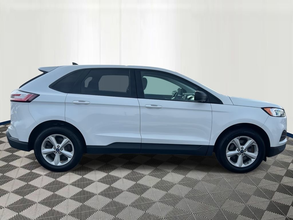Used 2022 Ford Edge SE w/ Cargo Accessory Package image 6