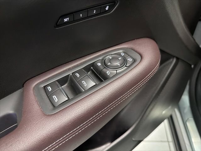 Used 2024 Cadillac XT6 Premium Luxury AWD/4WD image 14