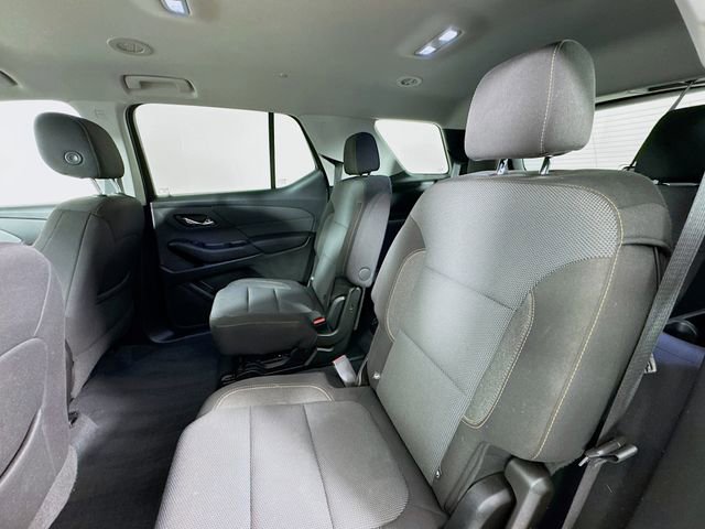 Used 2021 Chevrolet Traverse LT image 22