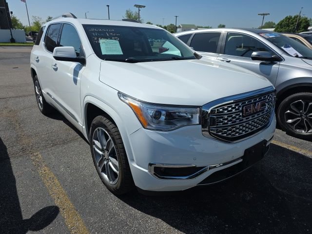 Used 2019 GMC Acadia Denali w/ Technology Package AWD/4WD image 5