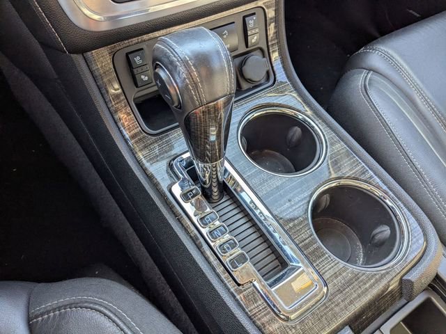 Used 2017 GMC Acadia Limited SLT image 19