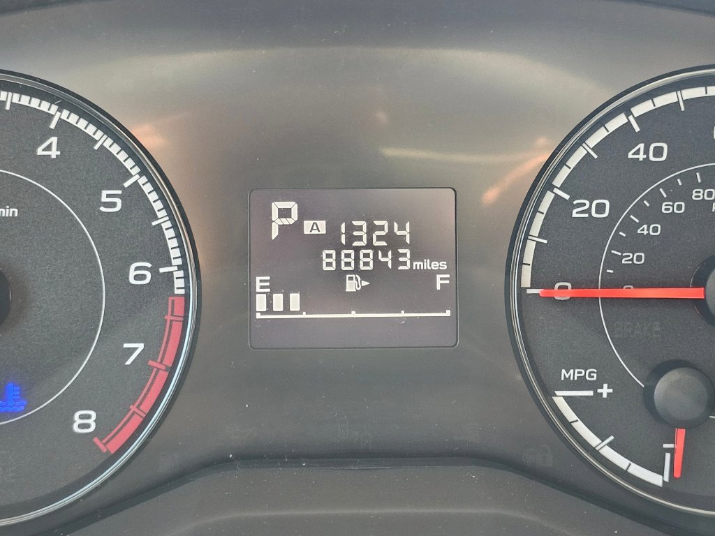 Used 2019 Subaru Impreza 2.0i Premium image 5