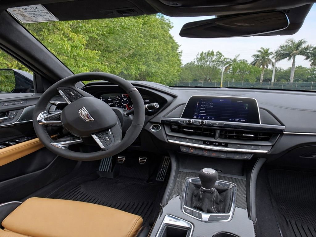 Used 2023 Cadillac CT4 V Blackwing w/ LPO, Bronce Accent Package RWD image 25