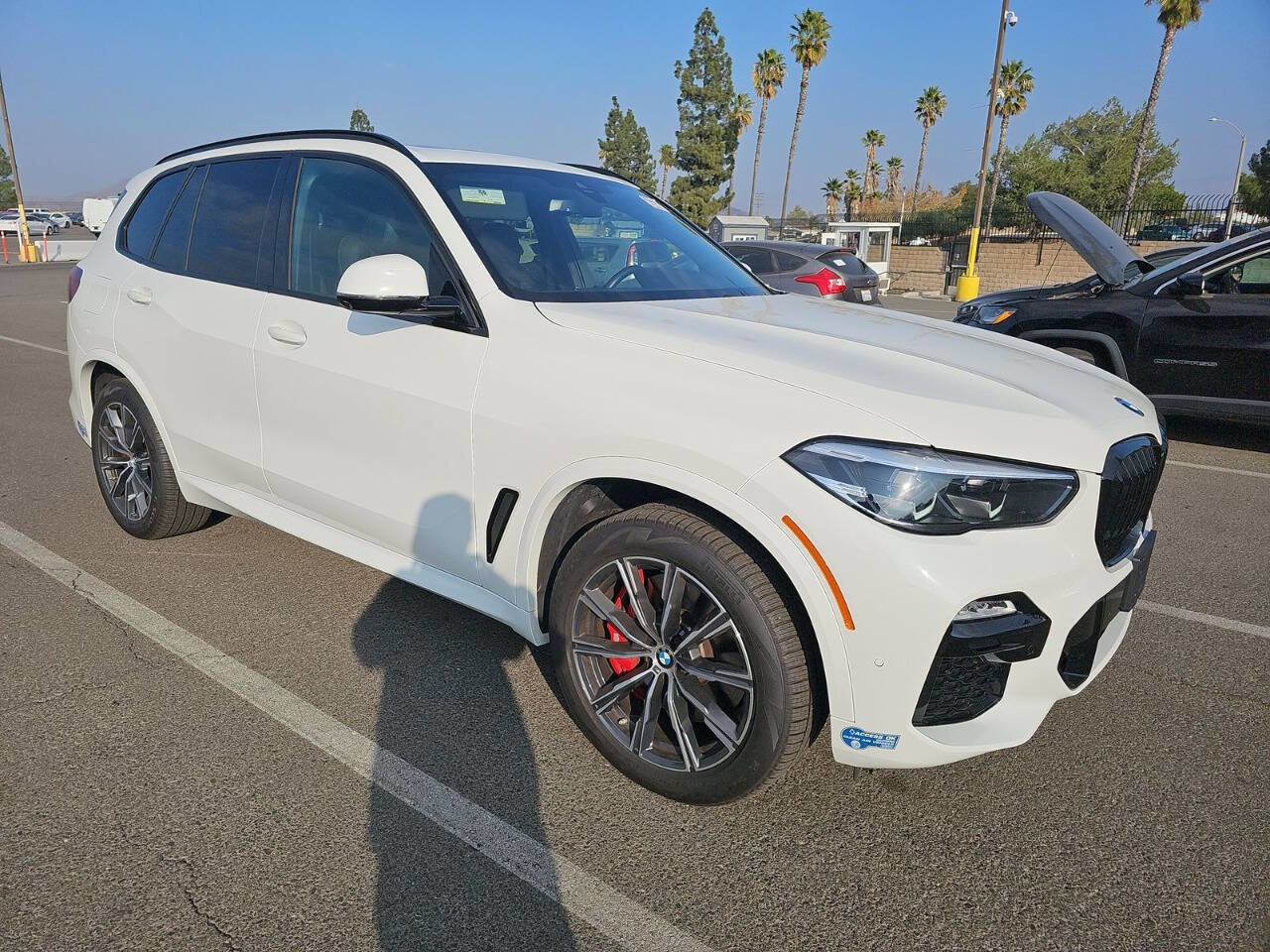 Used 2021 BMW X5 xDrive45e w/ M Sport Package AWD/4WD image 3