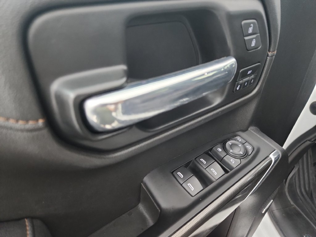 Used 2022 GMC Sierra 1500 AT4 w/ AT4 Premium Package AWD/4WD image 23