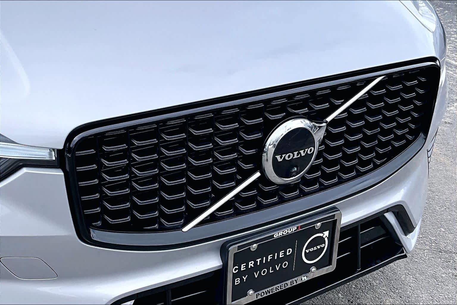 Certified 2023 Volvo XC60 B5 Plus w/ Climate Package image 30