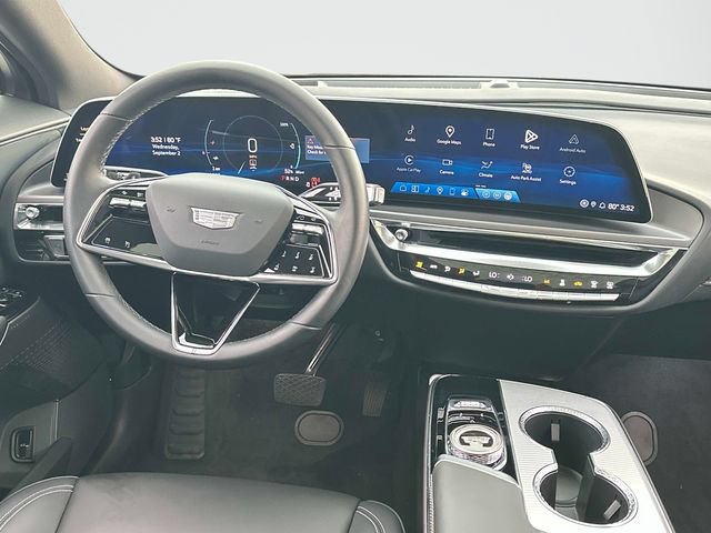 Certified 2024 Cadillac Lyriq Tech w/ Driver Assist Package RWD image 2