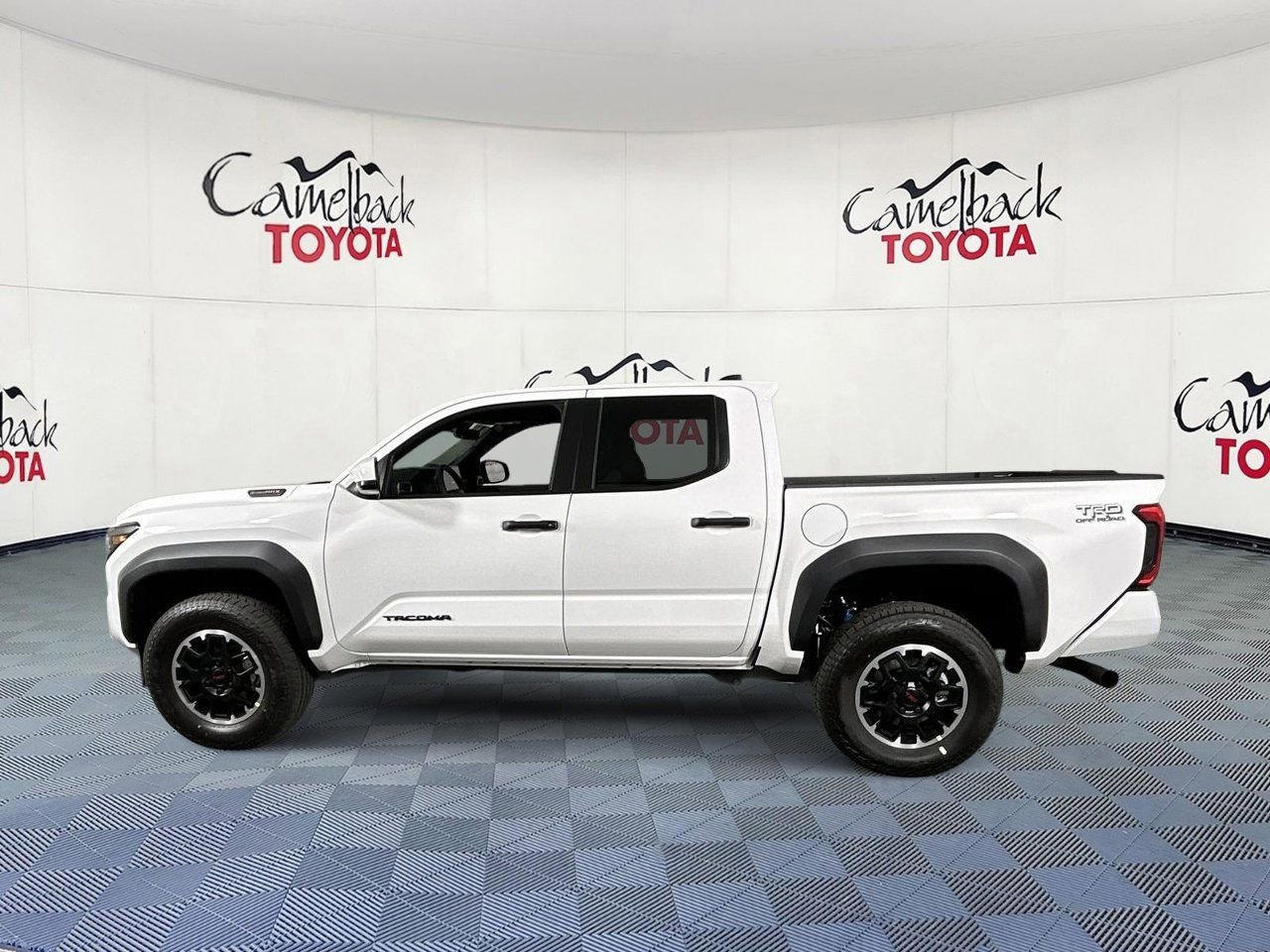 New 2026 Toyota Tacoma TRD Off-Road image 4