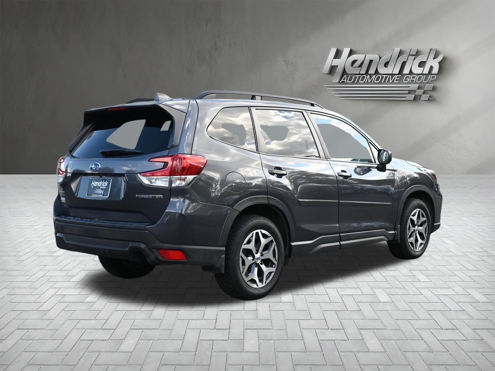 Certified 2021 Subaru Forester Premium AWD/4WD image 9