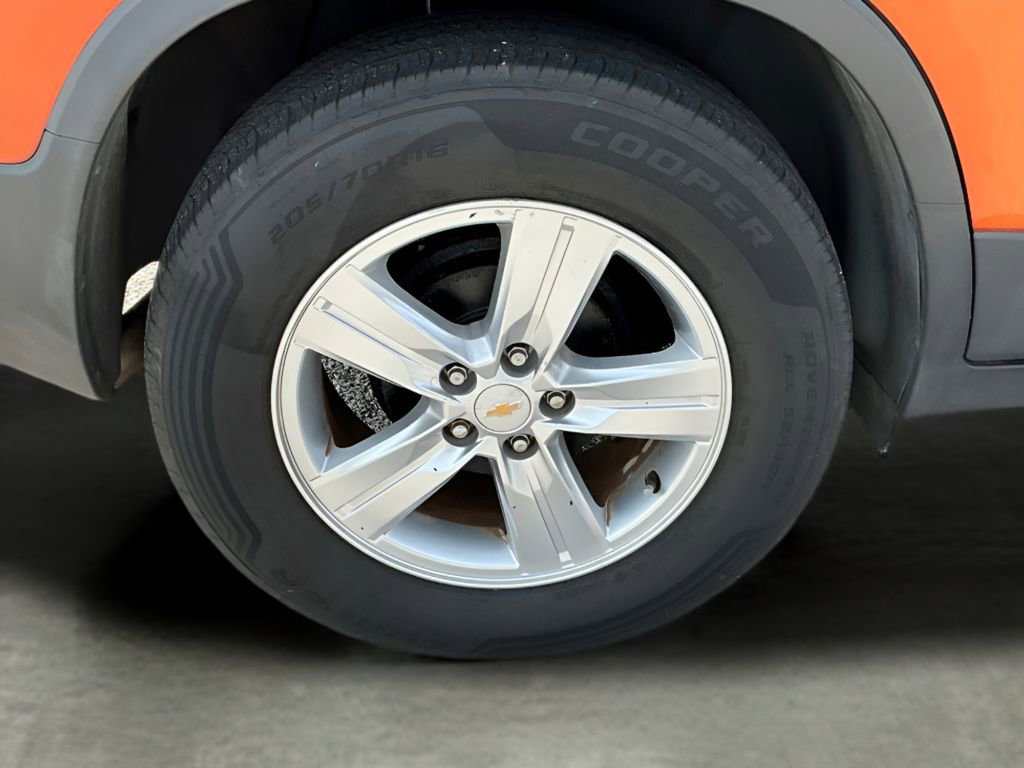 Used 2015 Chevrolet Trax LT w/ LT Plus Package image 14