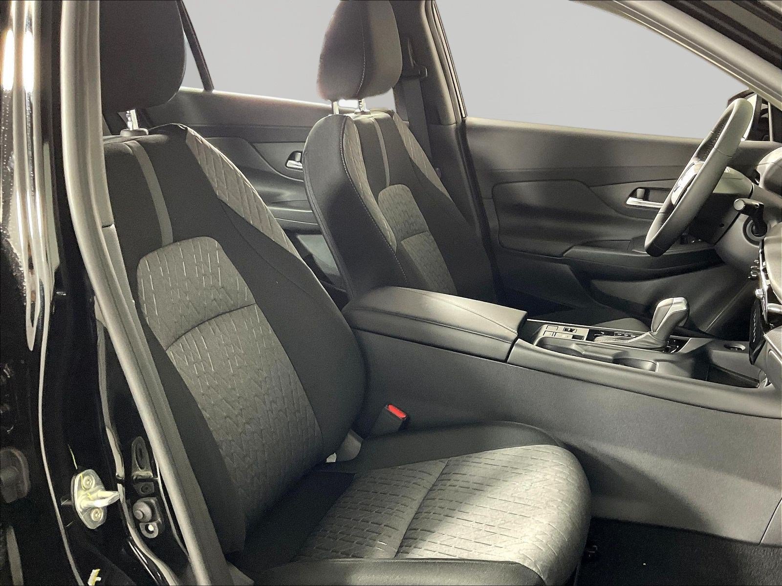 New 2026 Nissan Sentra SV w/ SV Convenience Package FWD image 19