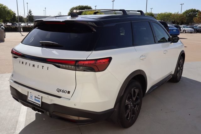 Used 2026 INFINITI QX60 Autograph w/ Dark Cargo Package AWD/4WD image 4