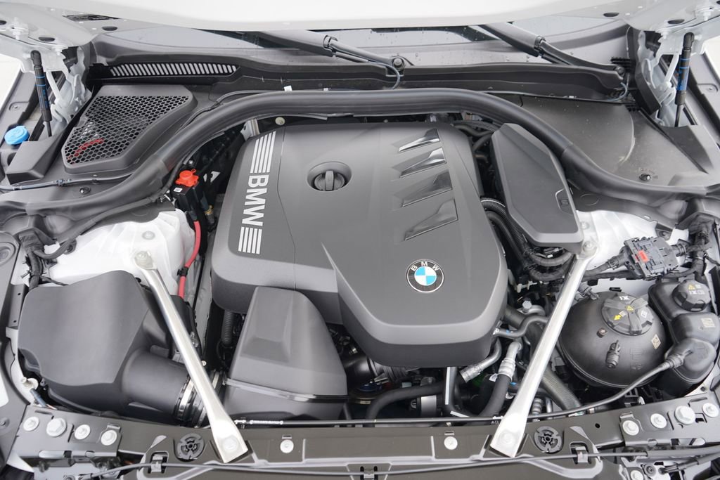 New 2026 BMW 530i xDrive w/ M Sport Package image 22