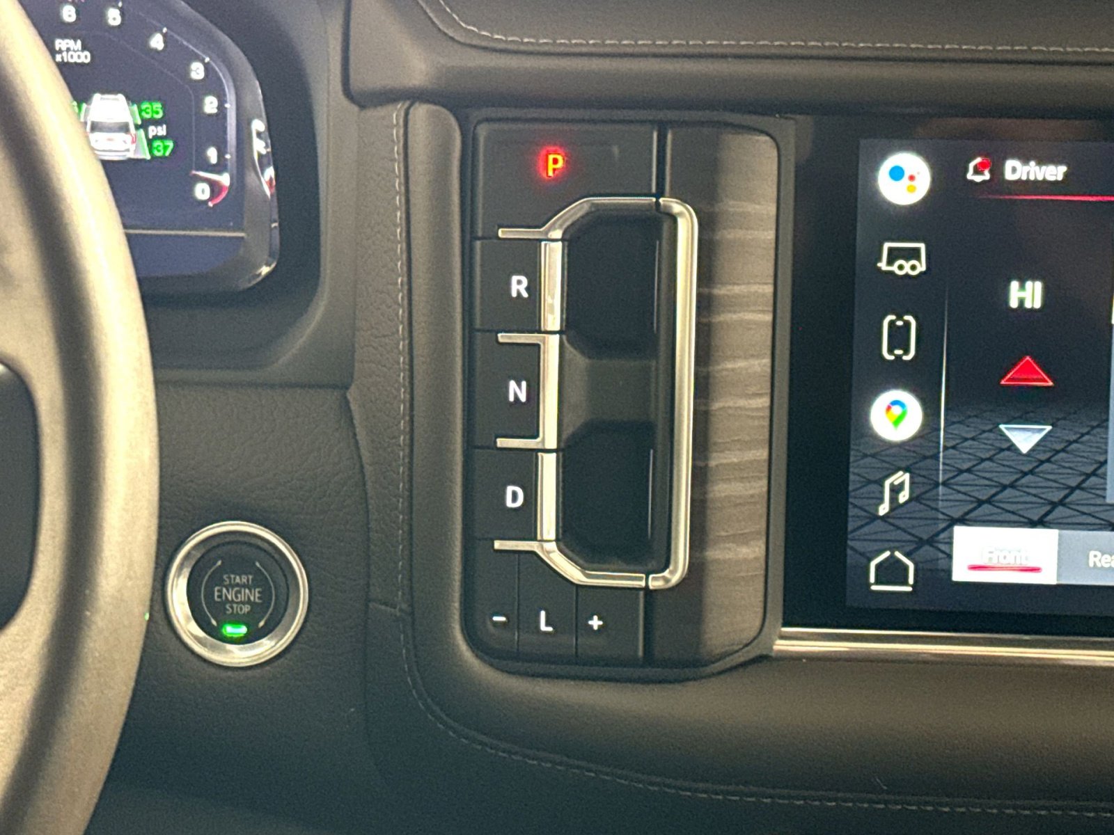Used 2022 GMC Yukon XL Denali w/ Advanced Technology Package AWD/4WD image 22