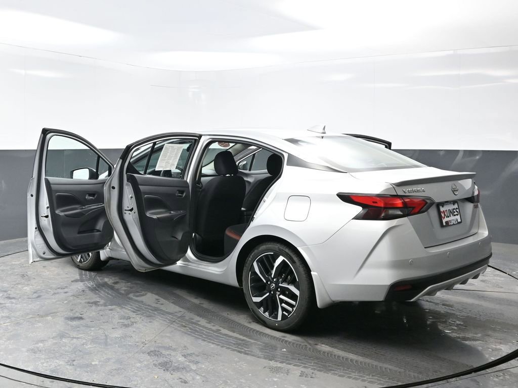 Used 2023 Nissan Versa SR w/ Trunk Package FWD image 60