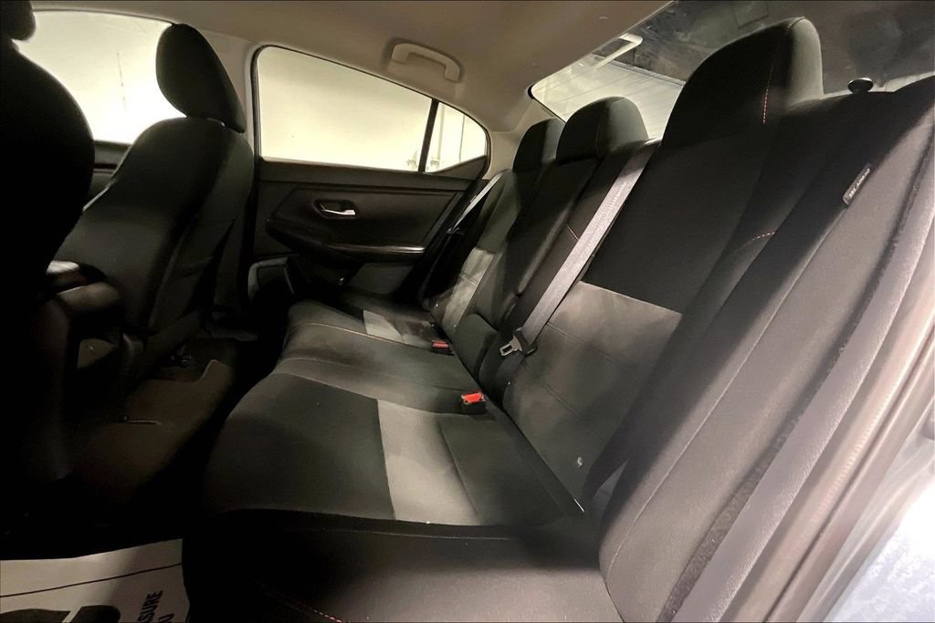 Used 2024 Nissan Sentra SR FWD image 32