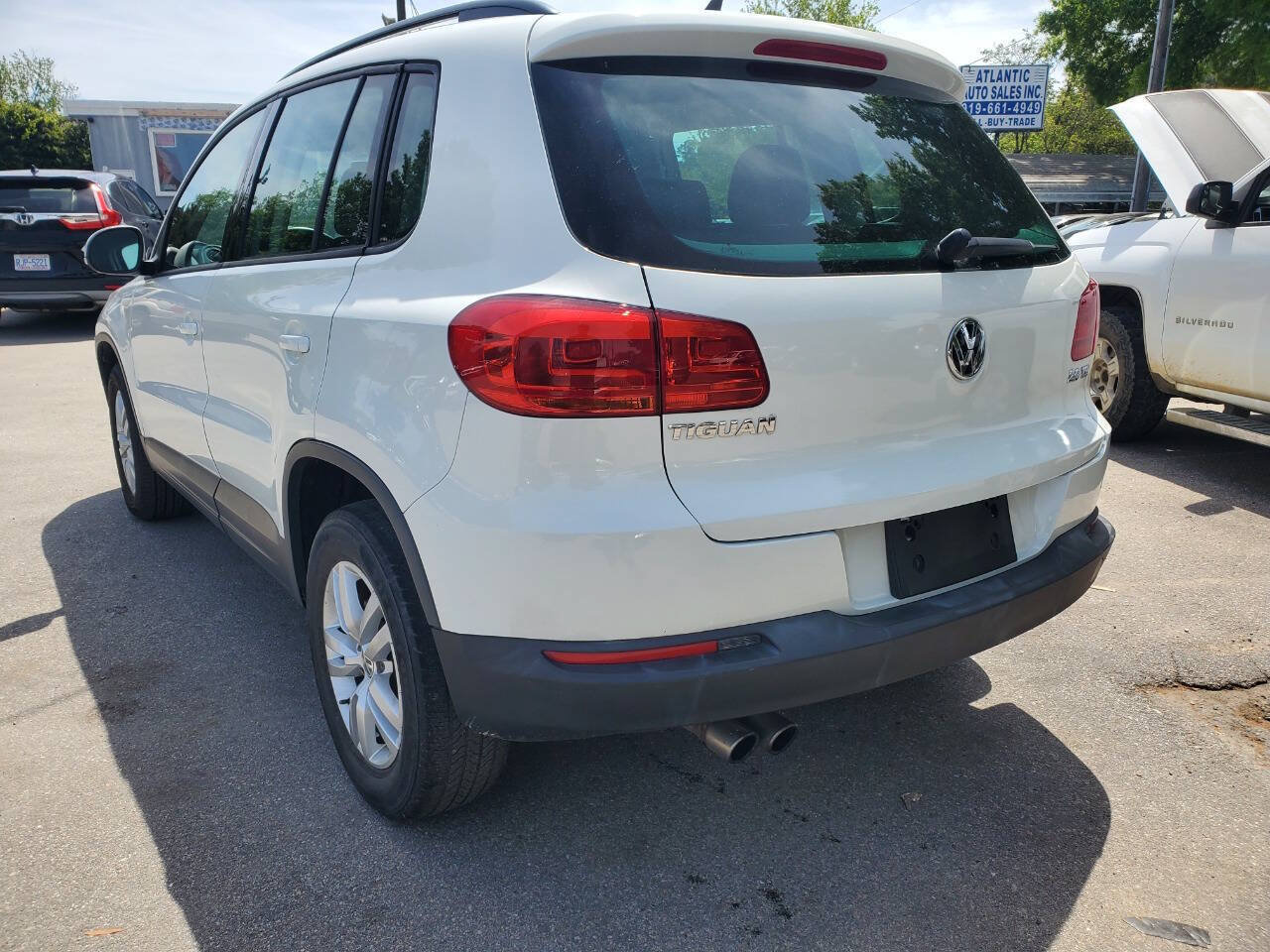 Used 2015 Volkswagen Tiguan S FWD image 5