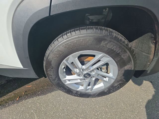 Certified 2025 Hyundai Tucson SE image 43