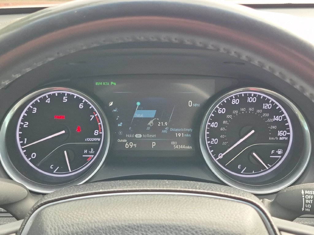 Used 2018 Toyota Camry XLE w/ Driver Assist Package FWD image 21
