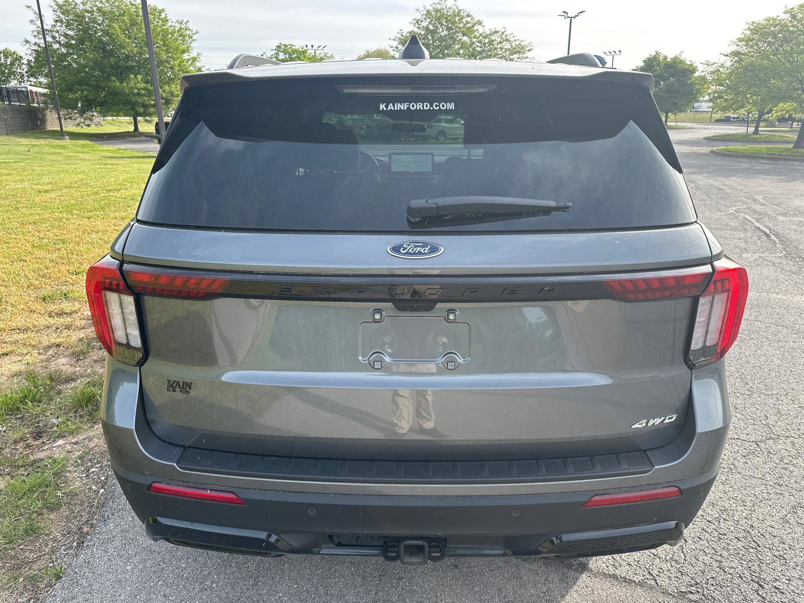 Used 2025 Ford Explorer ST-Line AWD/4WD image 14