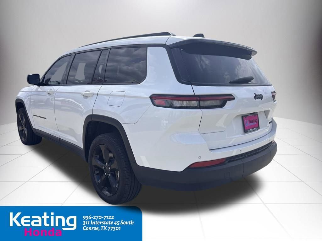 Used 2024 Jeep Grand Cherokee L Limited w/ Black Appearance Package image 9