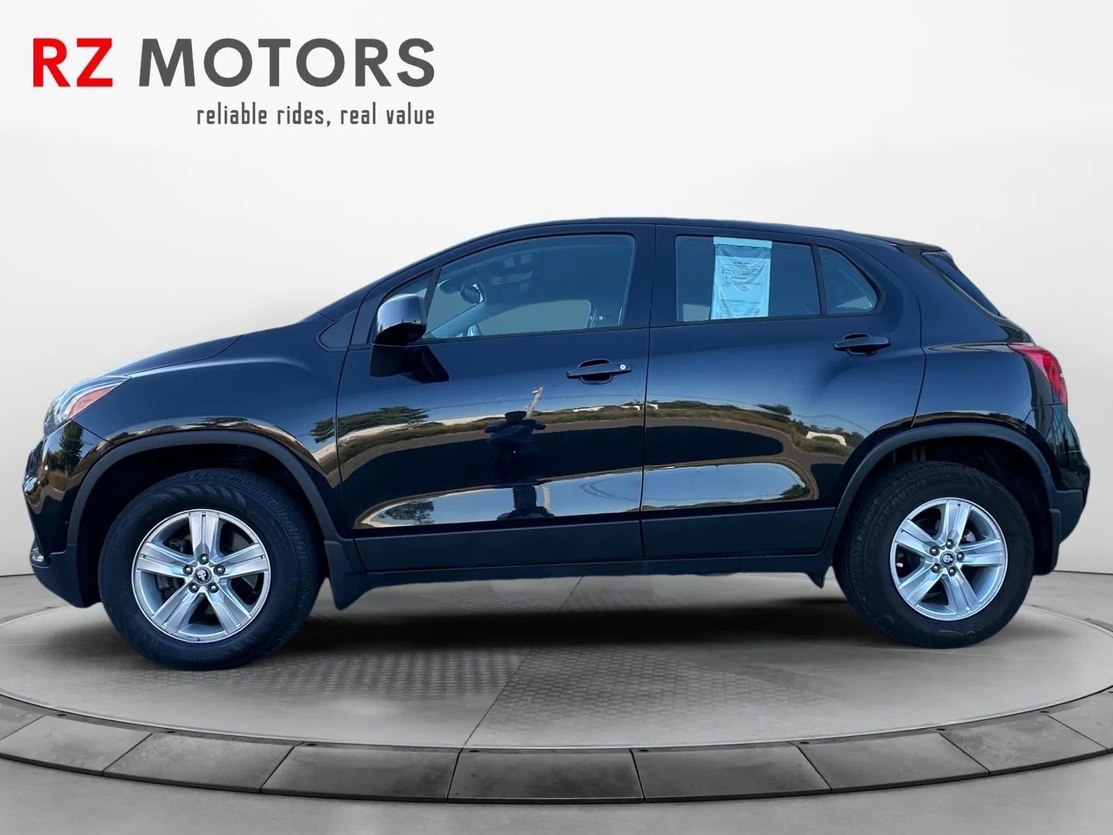Used 2019 Chevrolet Trax LS w/ LPO, Protection Package image 2