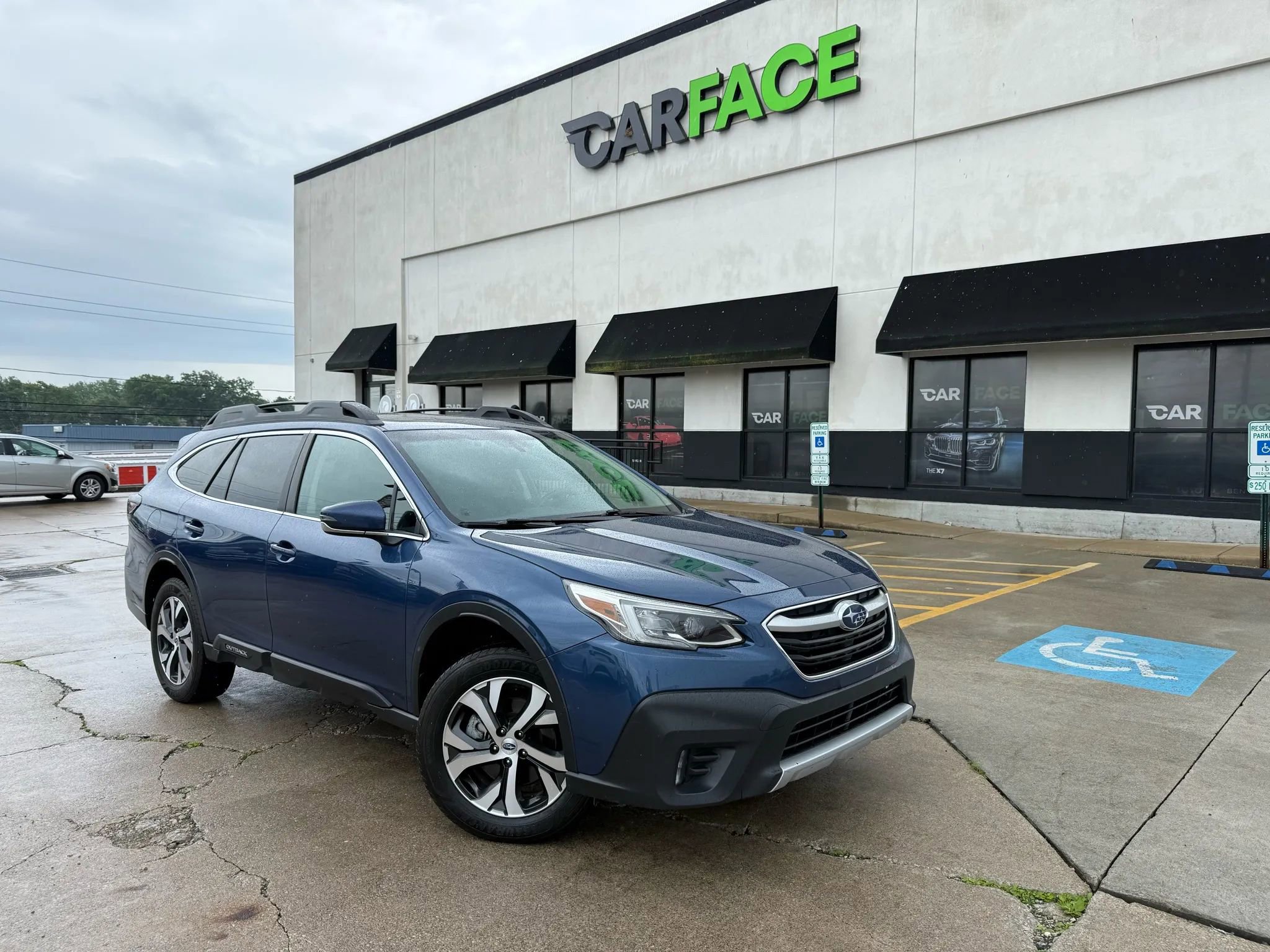 Used 2022 Subaru Outback Limited image 1