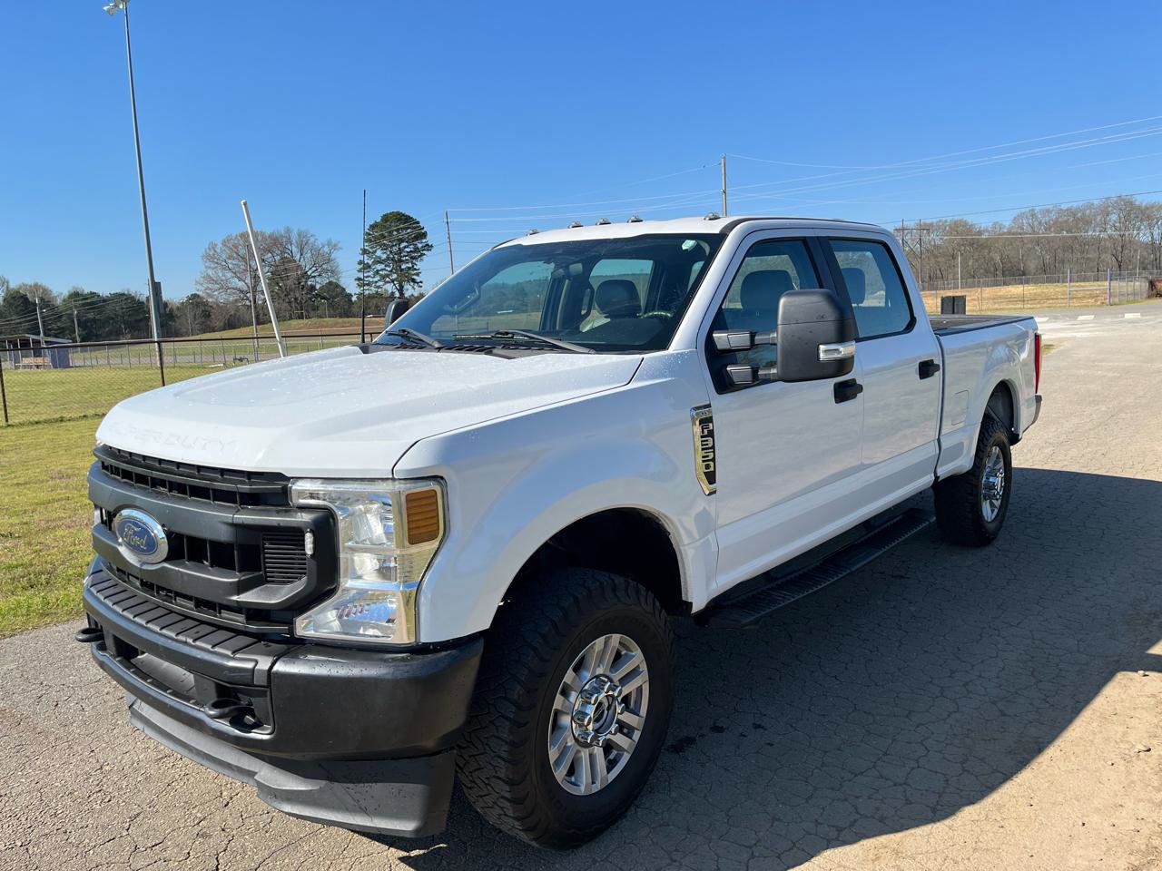 Used 2022 Ford F350 XL w/ Power Equipment Group image 4